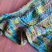 Combining knitting and crochet to make a shawlette